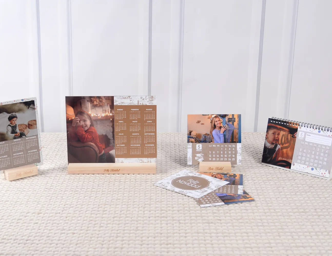 Calendarios con peana