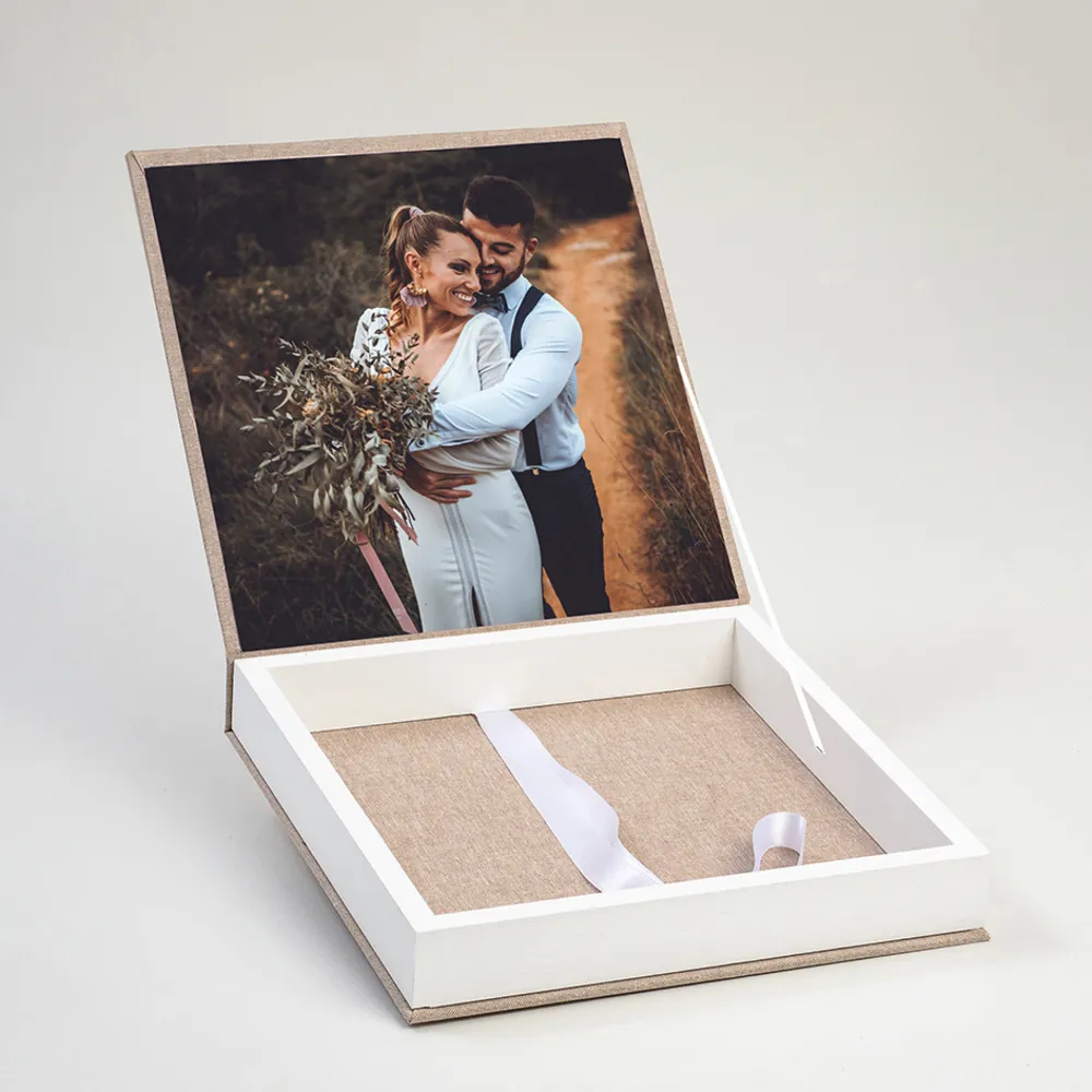 CAJA RICHARD